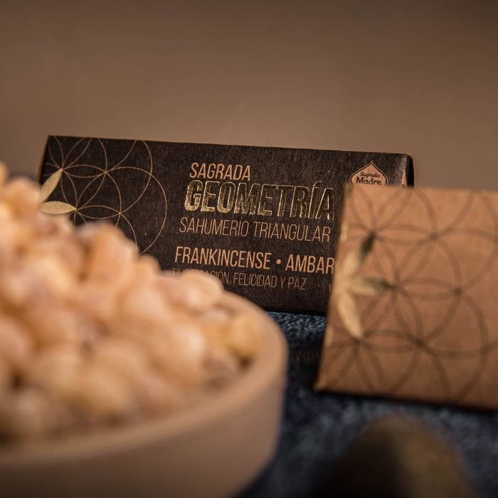 Sahumerio Triangular Ambar y Frankincense