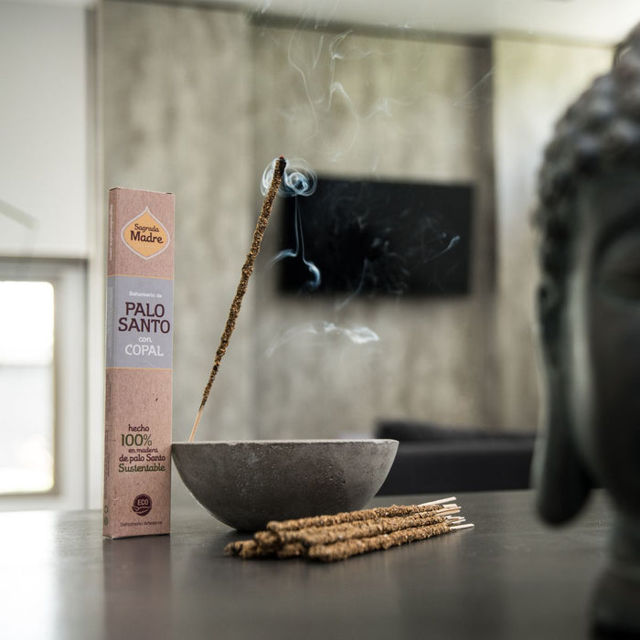 Sahumerio Palo Santo con Copal