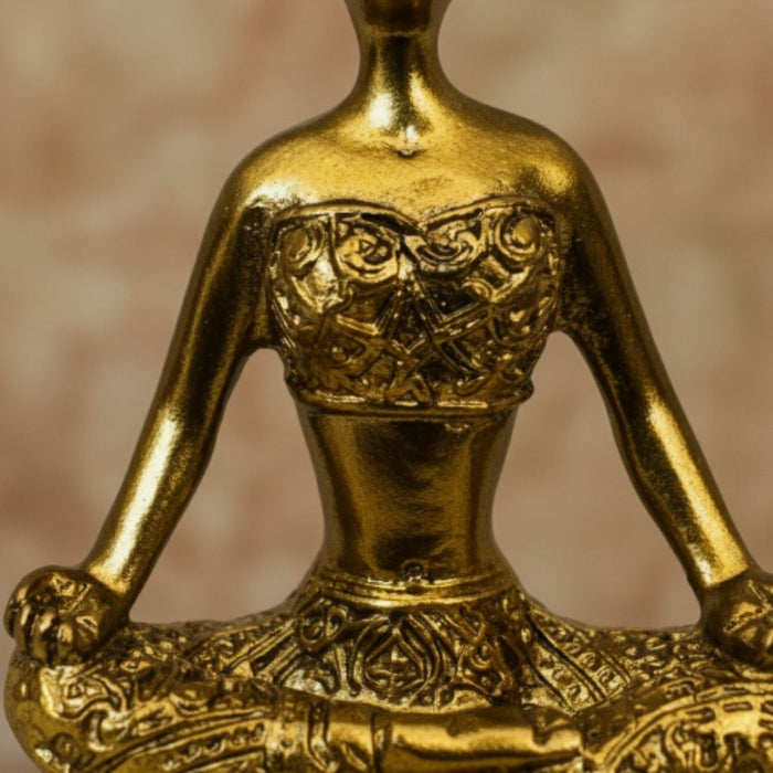 Adorno Yoga Woman Reflexion