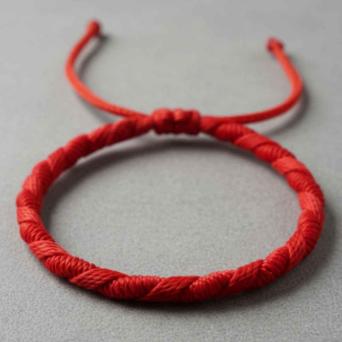 Pulsera Hilo Rojo Protección Espiral