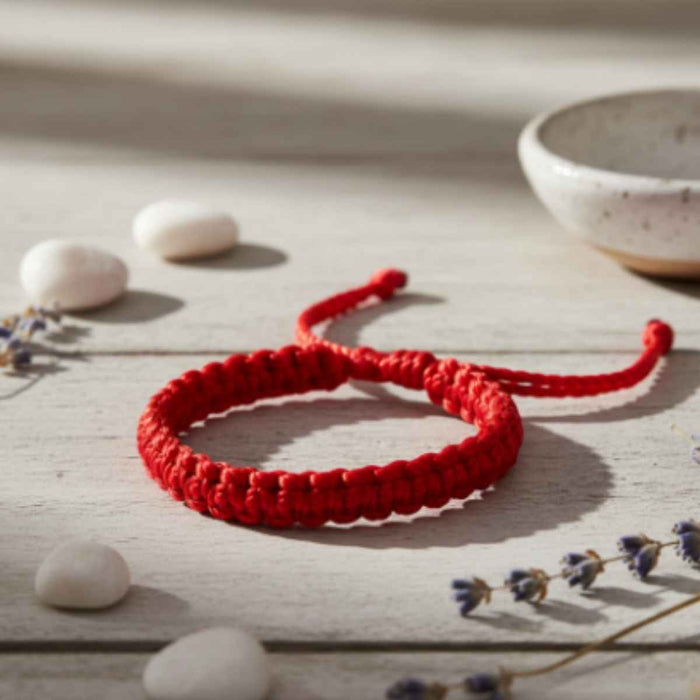 Pulsera Hilo Rojo Protección 8mm