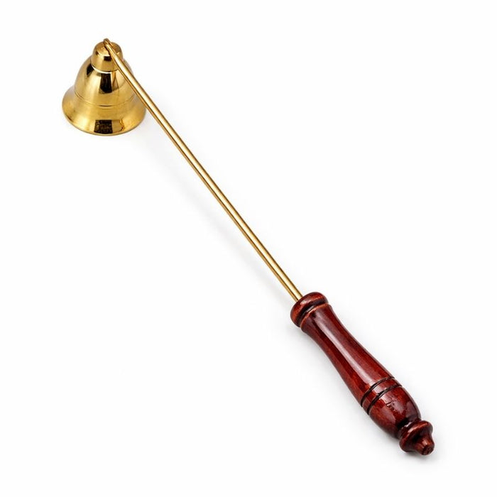 Apaga Vela de Bronce con Mango de Madera